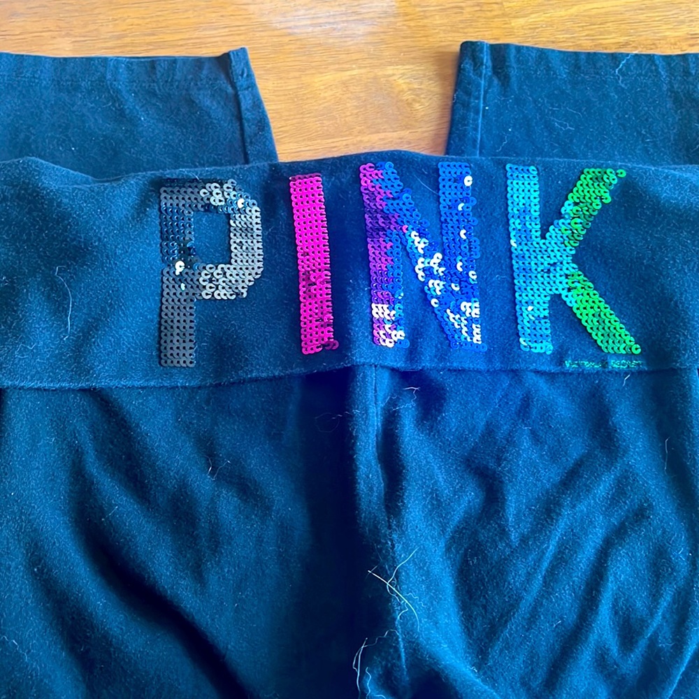 PINK yoga Capri